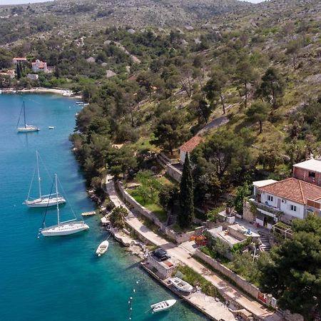 Apartments By The Sea Bobovisca Na Moru, Brac - 5682 Ložišće エクステリア 写真