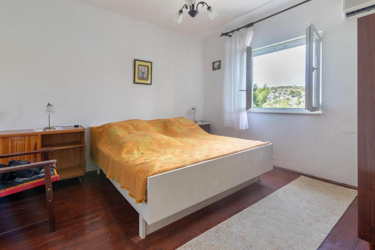 Apartments By The Sea Bobovisca Na Moru, Brac - 5682 Ložišće エクステリア 写真