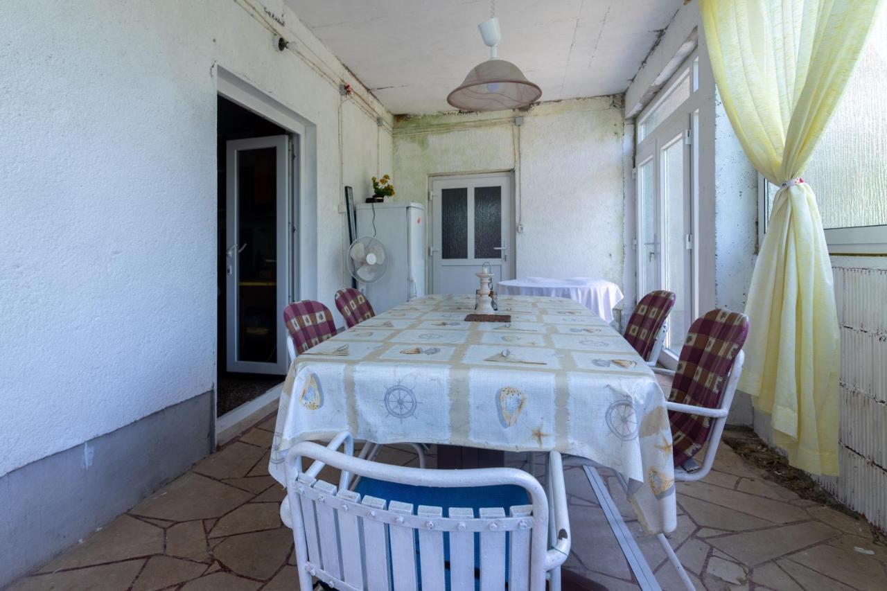Apartments By The Sea Bobovisca Na Moru, Brac - 5682 Ložišće エクステリア 写真