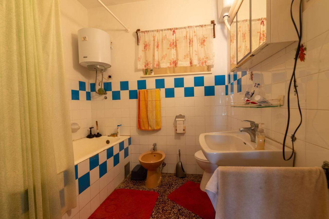 Apartments By The Sea Bobovisca Na Moru, Brac - 5682 Ložišće エクステリア 写真